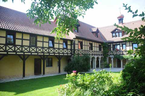 Ökumenisches Benediktinerkloster Sankt Wigberti in Werningshausen