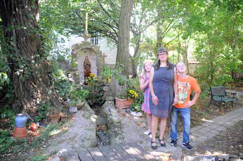 Mariengrotte im Benediktinerkloster Sankt Wigberti in Werningshausen